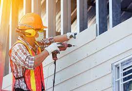 Siding Removal and Disposal in Carlyle, IL